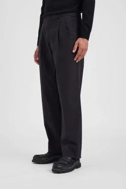 Benn Relaxed Pleated Trouser><noscript><img width=