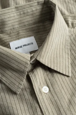 Mo Oversized Striped Shirt><noscript><img width=