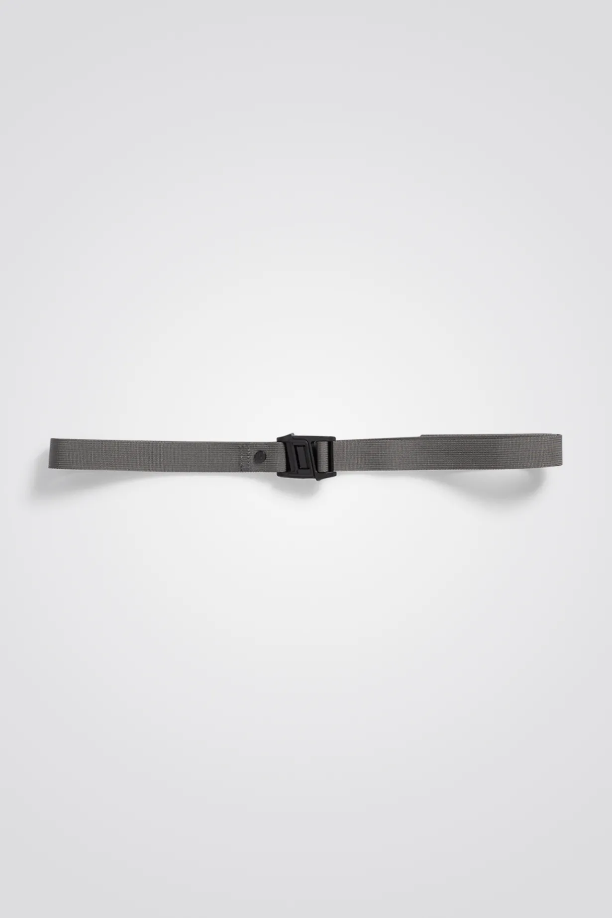 Rolf Slide 25>Norse Projects Discount