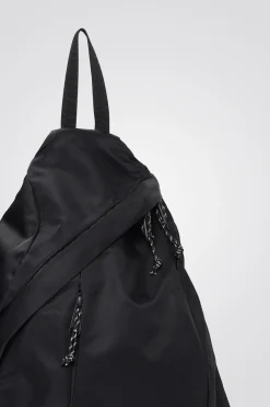 Tri-Point Bag><noscript><img width=
