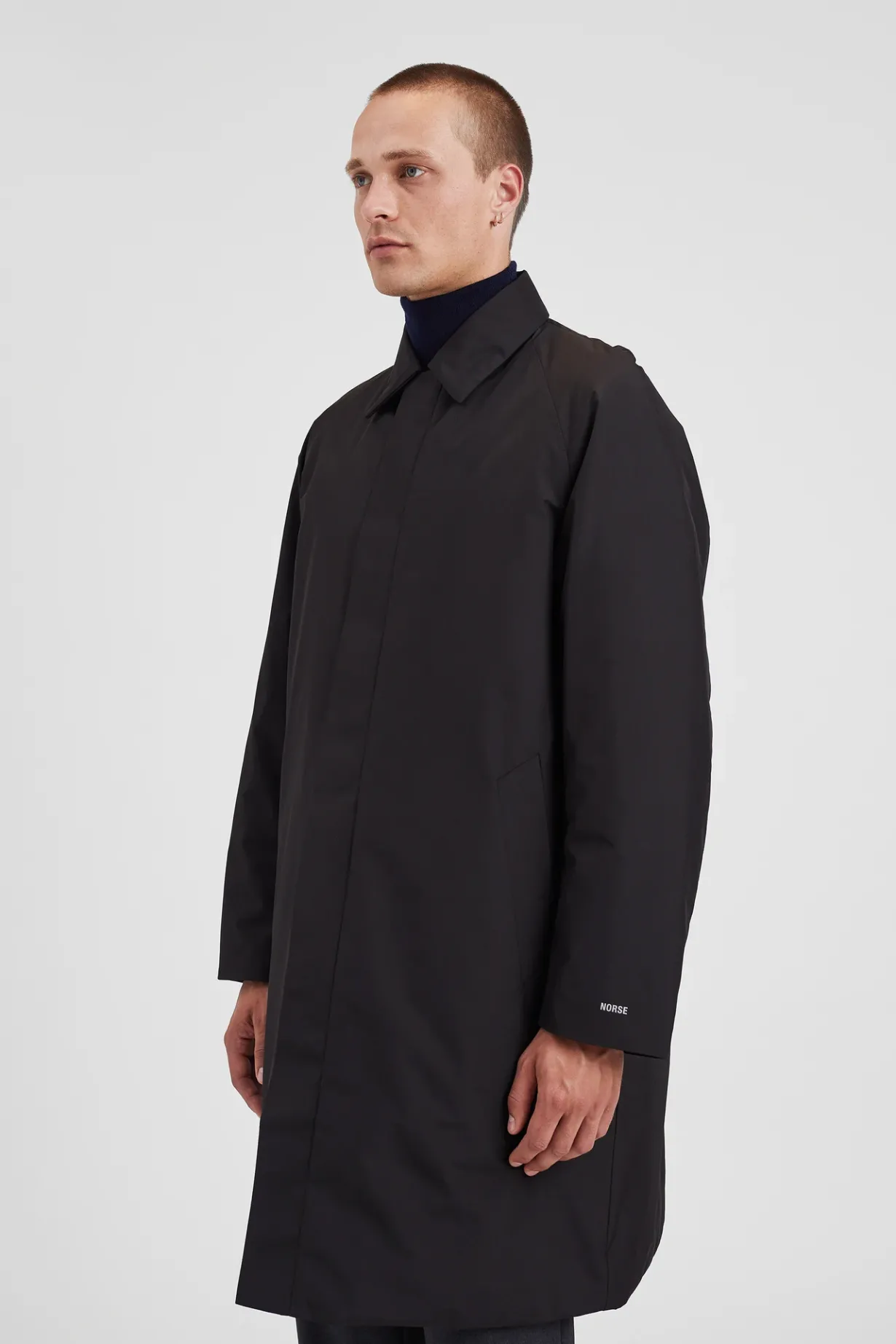 Vargo Gore-Tex Windstopper Raglan Mac>Norse Projects